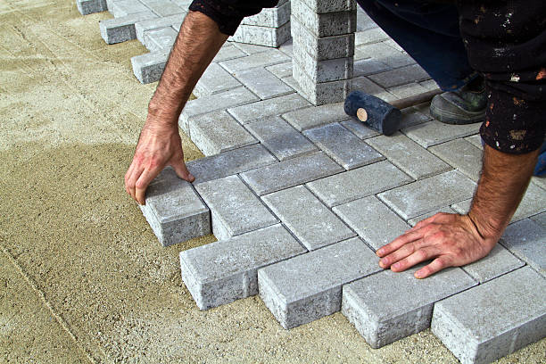 Best Driveway Paving Contractor  in Streamwood, IL